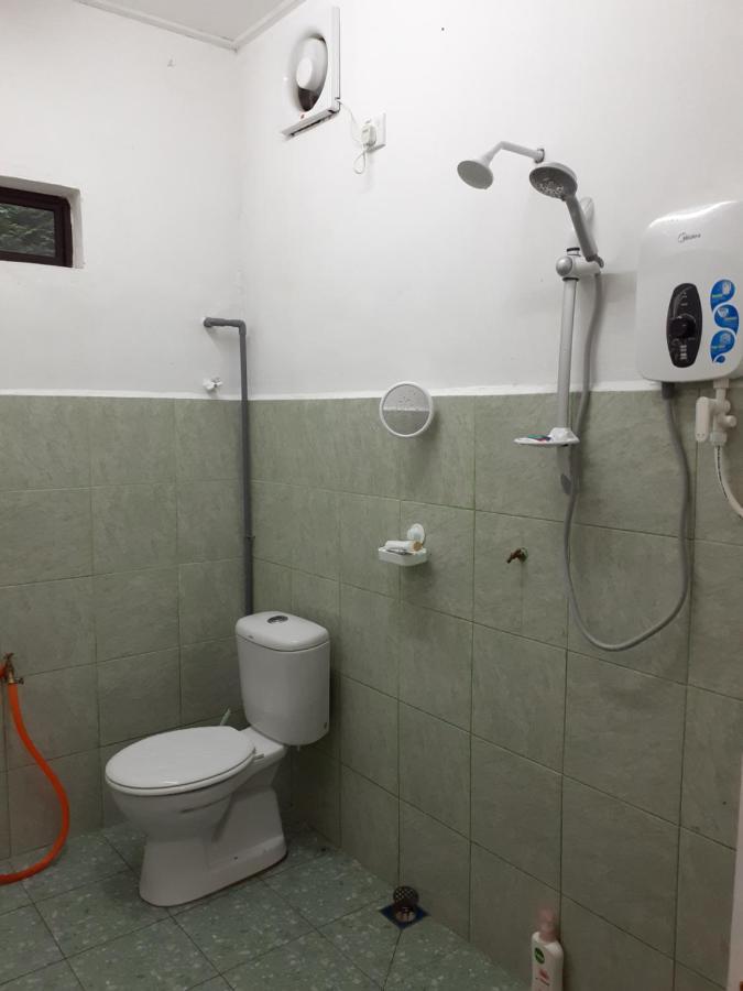 Homestay Idaman B B With 2 Room Aircond 2 Quen Bed And Not Sharing Room -Privacy Kuala Terengganu Exterior photo