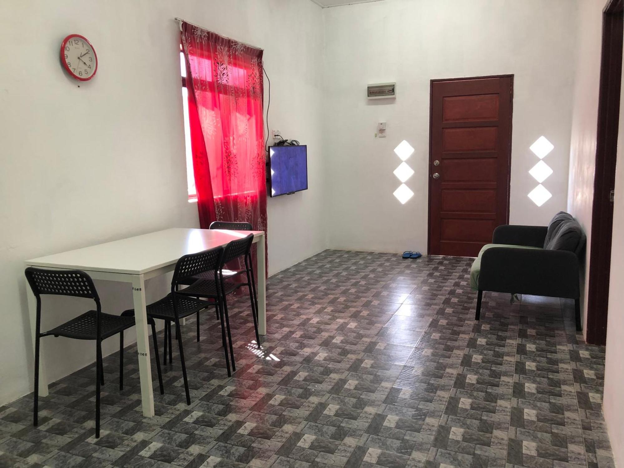 Homestay Idaman B B With 2 Room Aircond 2 Quen Bed And Not Sharing Room -Privacy Kuala Terengganu Exterior photo